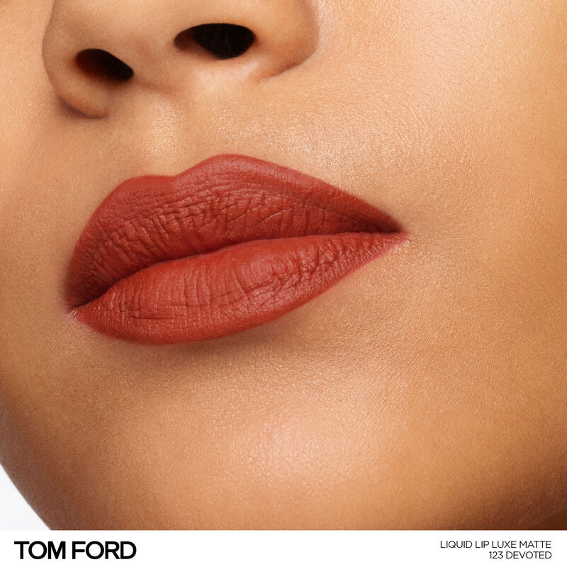 Tom Ford Liquid Lip Luxe Matte image number 9
